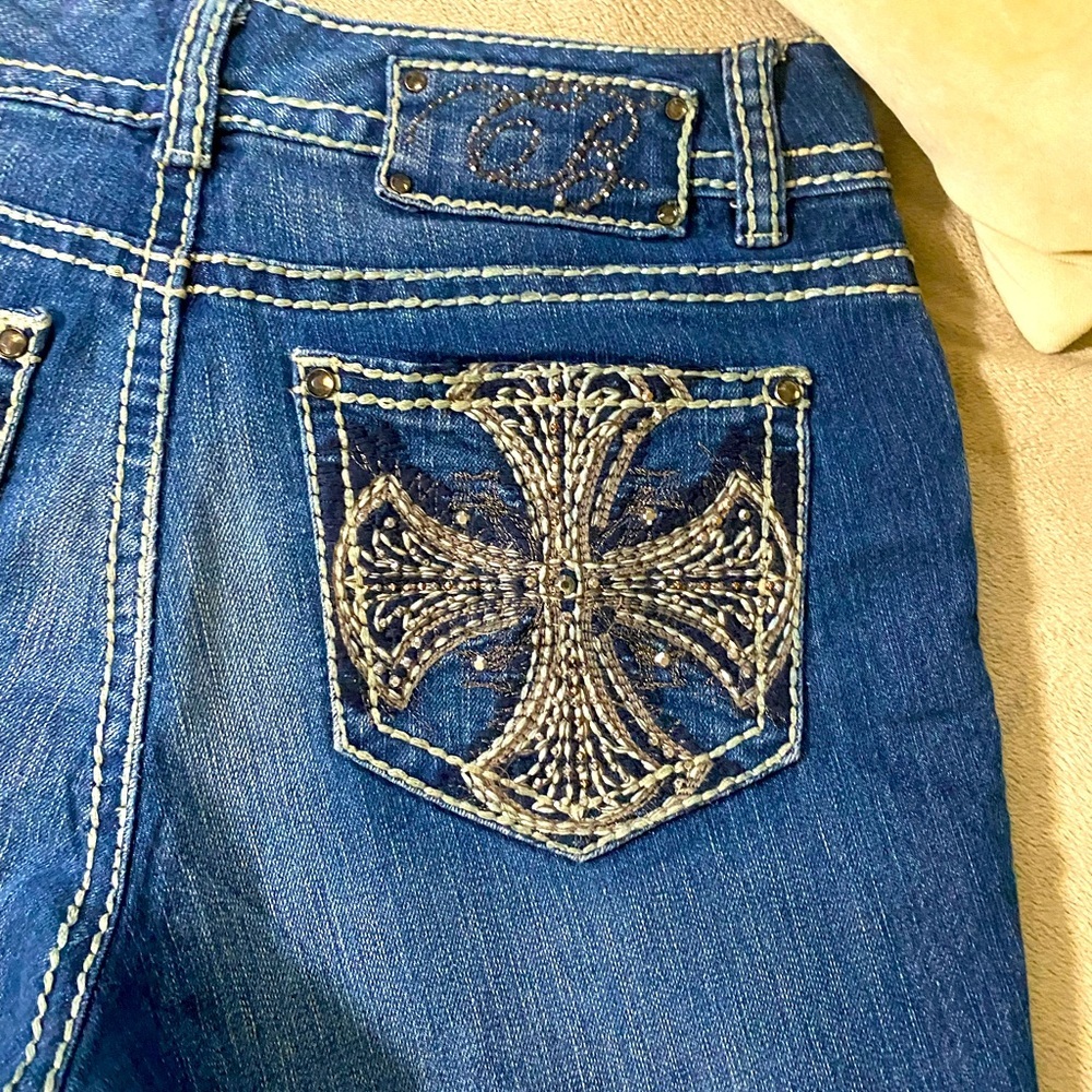 Code Bleu Jeans - Picture 2 of 11